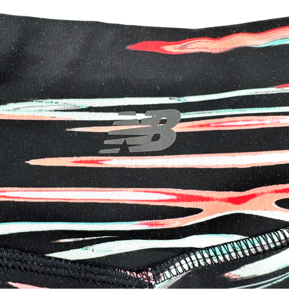 New Balance NB Dry size small capri length athletic leggings‎ black pink green - Picture 3 of 4